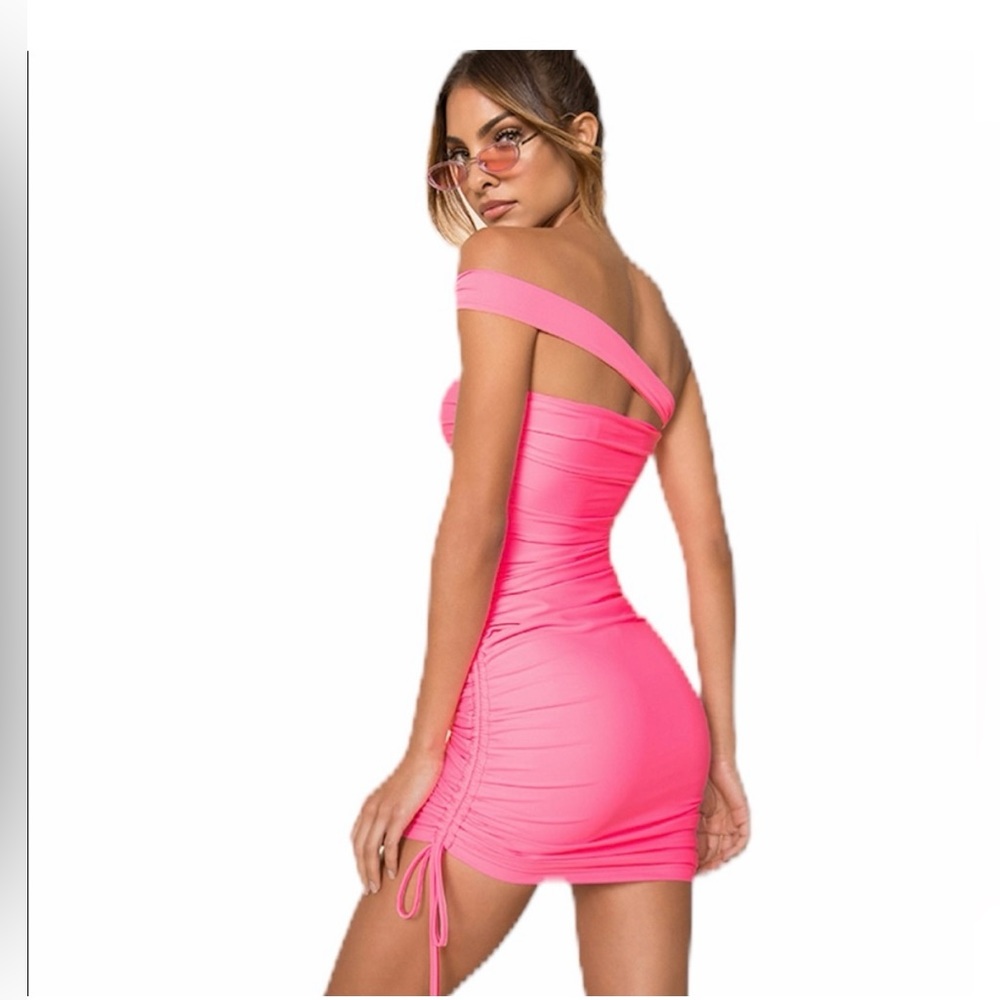 Tiger Mist, hot pink, ruched bodycon dress, brand new with tags, size M - Picture 3 of 10